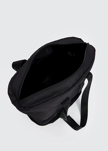 Fermuarlı Siyah Spor Kadın Çantası - Görsel 3