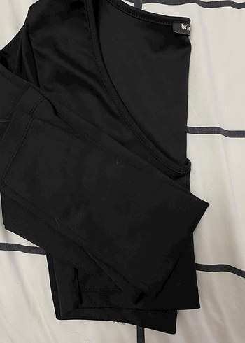 Siyah V Yaka Uzun Kollu Kadın Bluz - Görsel 3