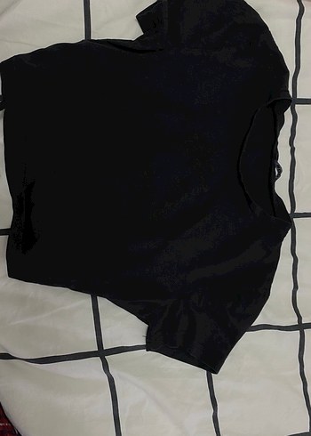 Siyah Kısa Kollu Crop Top - Görsel 3