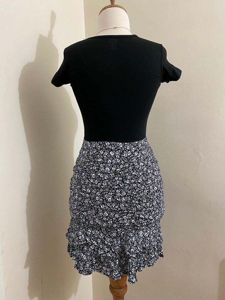 Fırfırlı Çiçekli Etek - Görsel 2