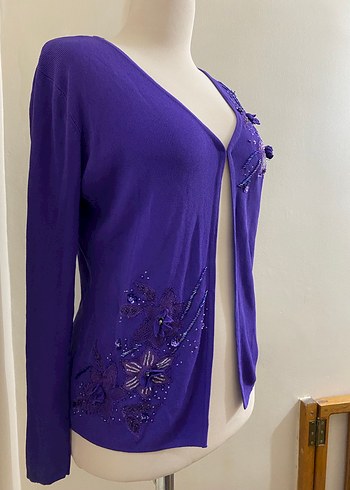 Boncuk İşlemeli Mor V Yaka Kadın Hırka - Görsel 2