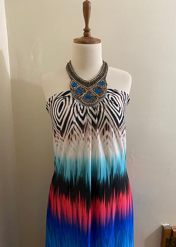 Boncuk Detaylı Renkli Uzun Straplez Elbise - Görsel 3