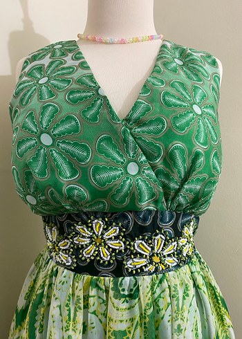 Yeşil V Yakalı Midi Bohem Elbise - Görsel 3