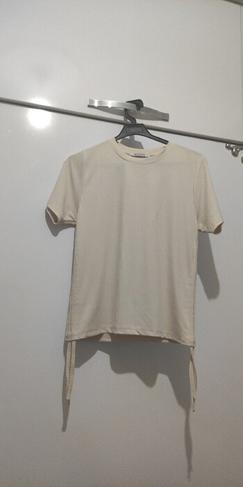 Kadın Bej rengi t-shirt 