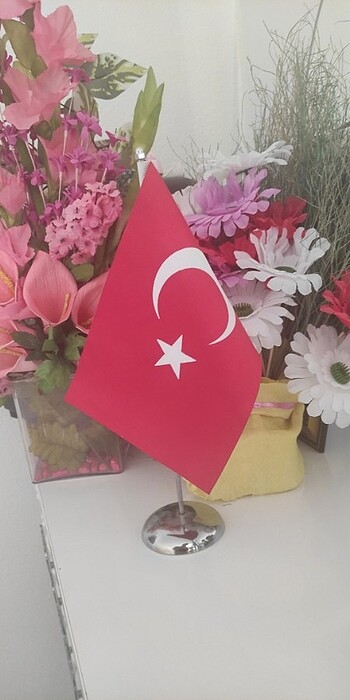 Masa üstüne koymalı TÜRK BAYRAĞI 