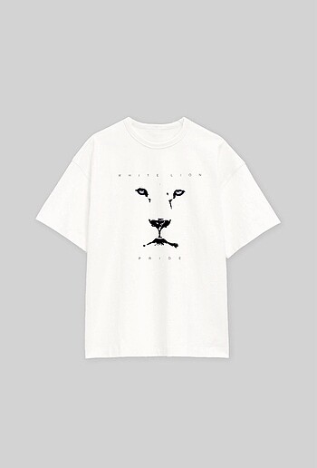 White lion tshirt