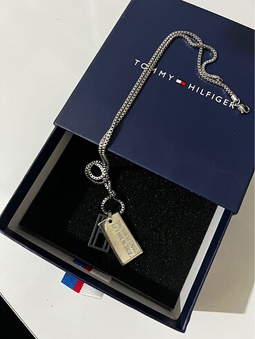  Tommy hilfiger erkek kolye