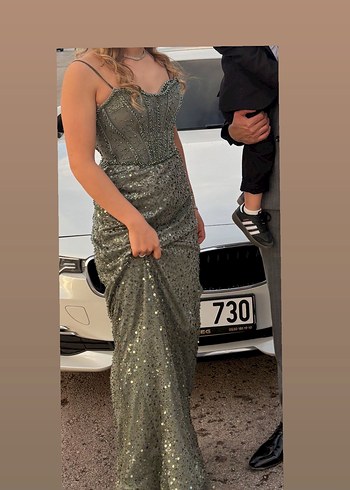 Yeşil Drapeli Uzun Abiye Elbise