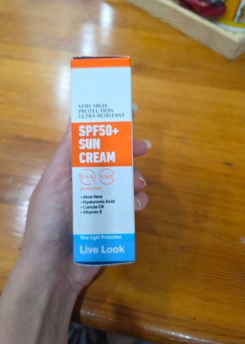 New Well SPF50+ Yüz Güneş Kremi - Görsel 6