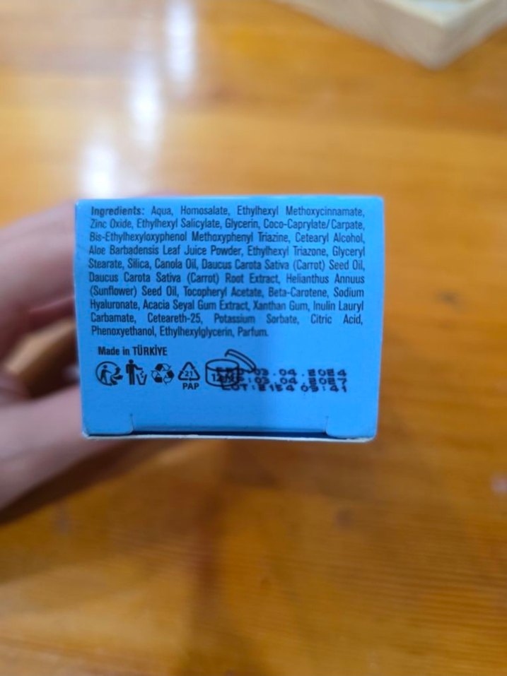 New Well SPF50+ Yüz Güneş Kremi - Görsel 4