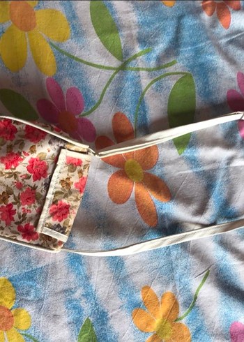 Çiçekli Küçük Çanta - Görsel 2