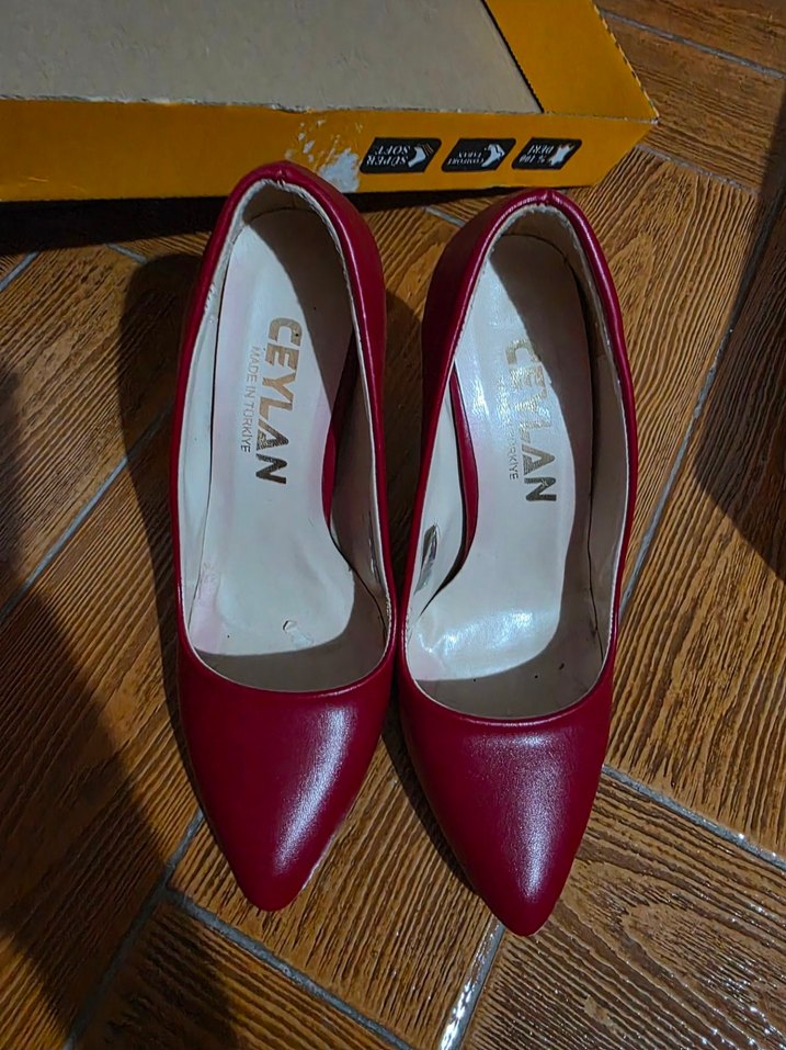 Kırmızı Stiletto Topuklu Kadın Ayakkabı - Görsel 3