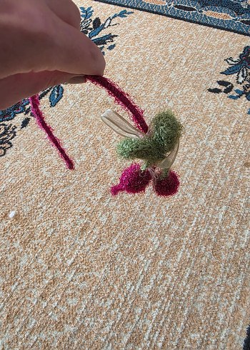 Nakışlı Örgü Çilekli Kız Saç Bandı - Görsel 3