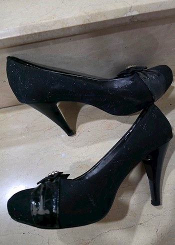 Siyah Tokalı Stiletto Topuklu Kadın Ayakkabı - Görsel 2