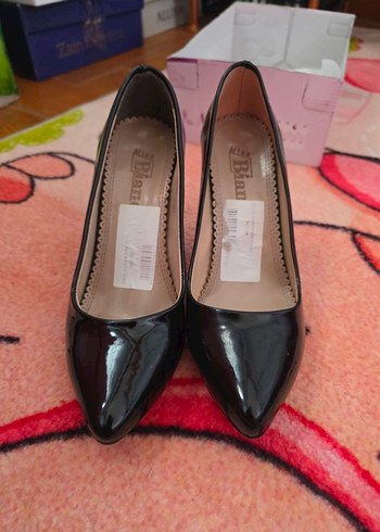 Siyah Rugan Stiletto Topuklu Ayakkabı - Görsel 5