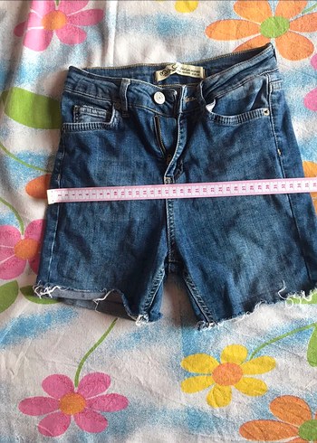 Kadın Mavi Kısa Kot Şort - Görsel 4