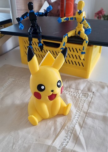  Beden Sarı Pikachu Aksiyon Figürü