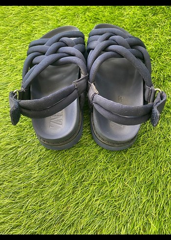 Zara Zara sandalet