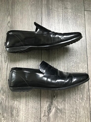 Siyah Rugan Ayakkabı