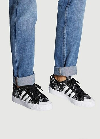 nizza x disney goofy superstar adidas