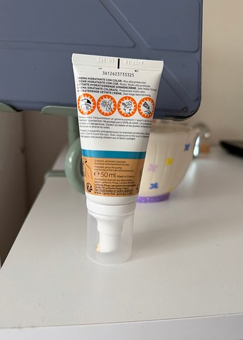 La Roche-Posay Anthelios UV Krem SPF 50+ - Görsel 2
