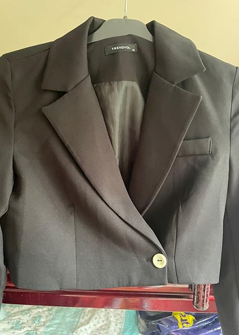 34 Beden siyah Renk Düğmeli Kısa Siyah Kadın Blazer Ceket