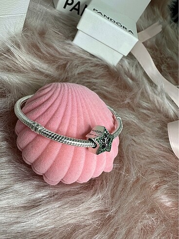 Pandora Disney Tinker Bell Charm