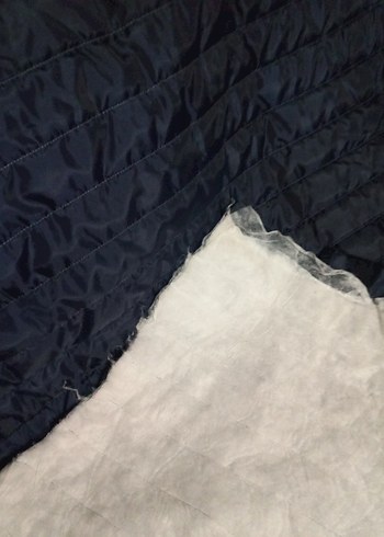 kapitoneli parça kumas - Görsel 3