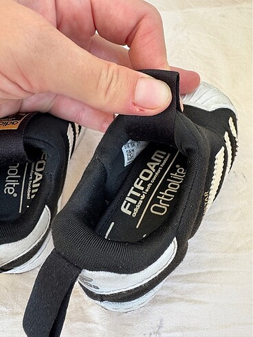 21 Beden siyah Renk Adidas 21 numara çocuk ayakkabı
