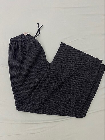 Pull and Bear bol pantolon