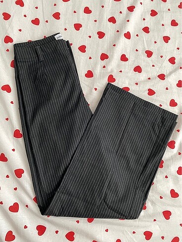 Bershka Pantolon