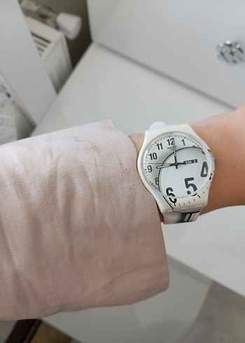 Beyaz Minimalist Kadın Kol Saati