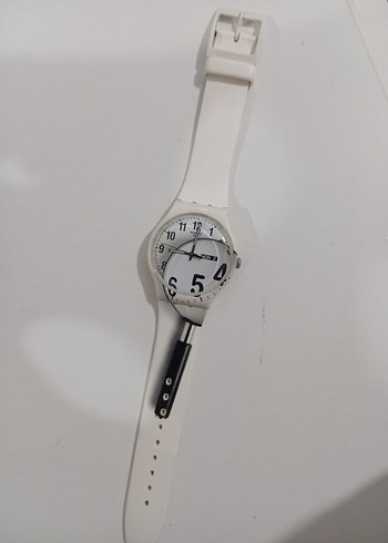 Beden Beyaz Minimalist Kadın Kol Saati