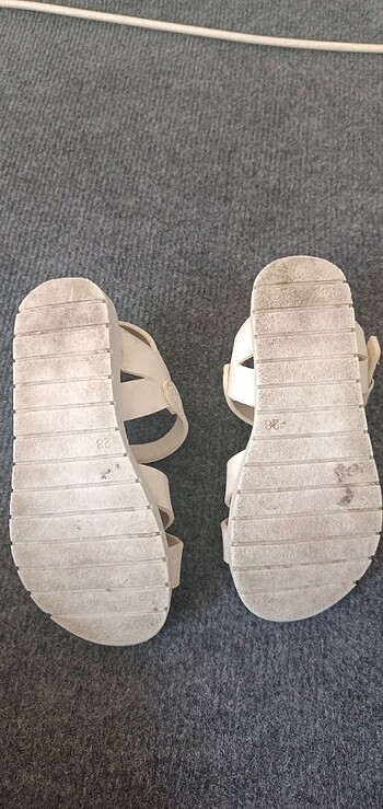28 Beden beyaz Renk 28 numara Polaris sandalet terlik