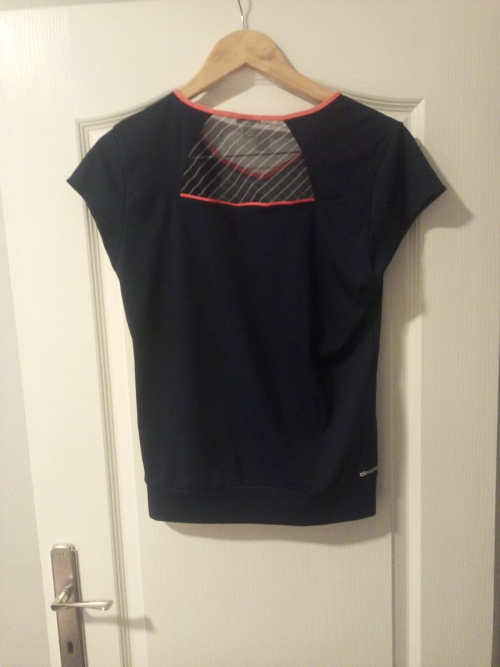 Siyah Kısa Kollu  Tişörtü - Görsel 2