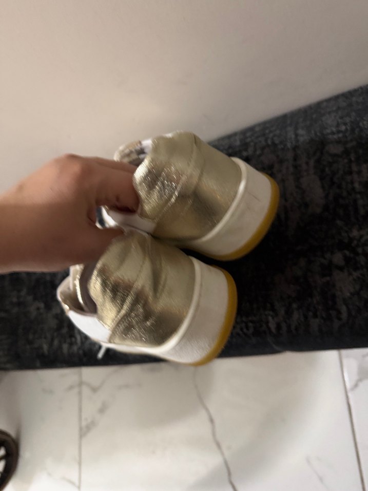 Altın Parlak Kadın nine west  Spor Ayakkabı - Görsel 3