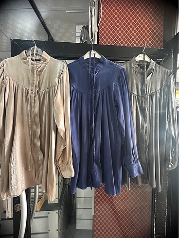 Melike Tatar tunik