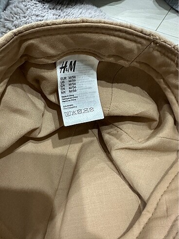 H&M Süet şapka