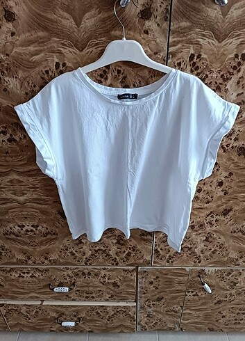 Remina marka beyaz tişört 