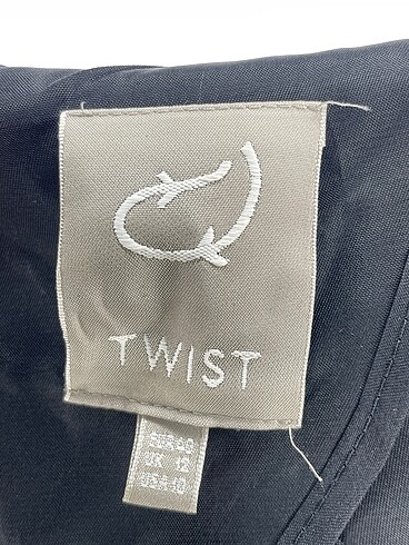 40 Beden siyah Renk Twist Yelek %70 İndirimli.