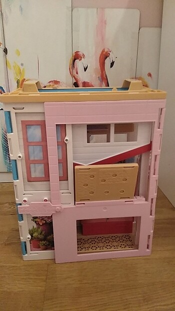 Barbie evi ve eşyaları