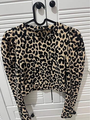 leoparlı bluz