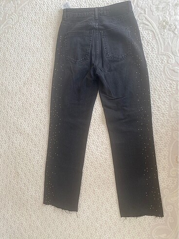 Zara Zara taşlı jean