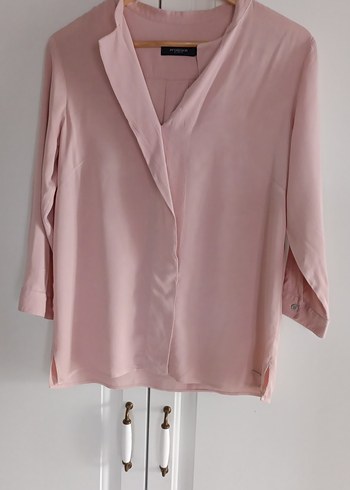 Pembe V Yaka Düğmeli Kadın Gömlek
