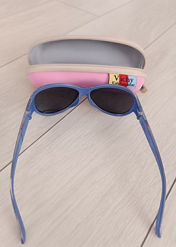 VİCHY marka unisex çocuk güneş gözlüğü Velcro Kılıf - Görsel 2