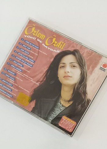 Özlem Özdil - Yürü Be Haydar CD albümü - Görsel 3