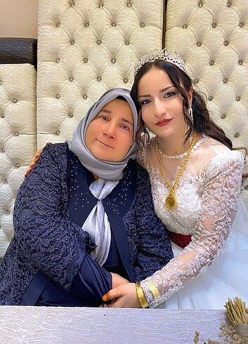 s Beden beyaz Renk Taşlı simli gelinlik