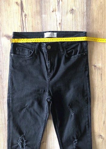 Siyah Kadın Denim Dar Kesim Jean - Görsel 4