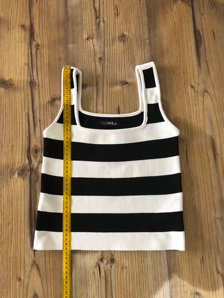 Siyah Beyaz Çizgili Crop Top - Görsel 4