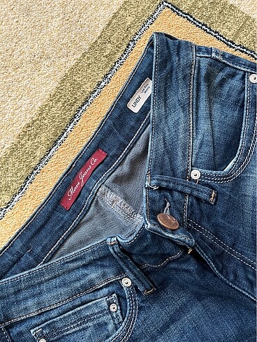 26 Beden Mavi jean